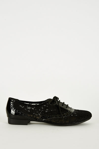 Black Oxford Lace-Up Shoe