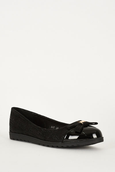 Black Ballerina Shoes With Bow Detail