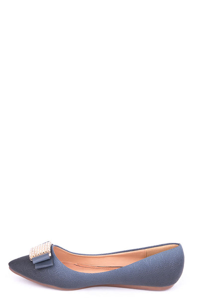 Pointy Pumps With Diamante Buckle