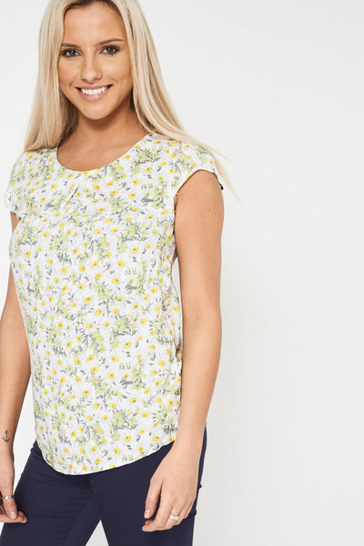 Daisies Pattern Top Available In Plus Sizes