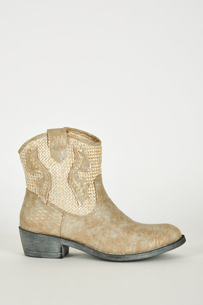 Frosted Look Leatherette Detailed Cowboy Boots