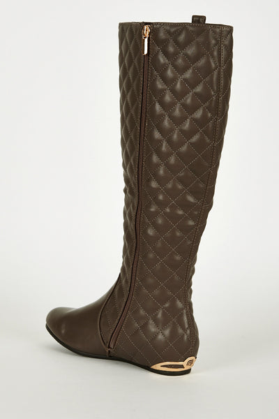 Metal Heel Detail Flat Calf Quilted Boots