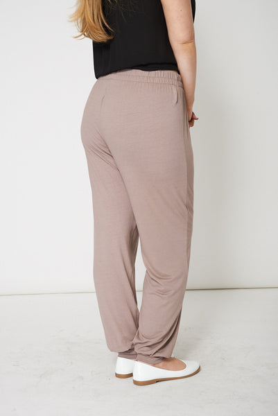 Basic Smooth Trousers