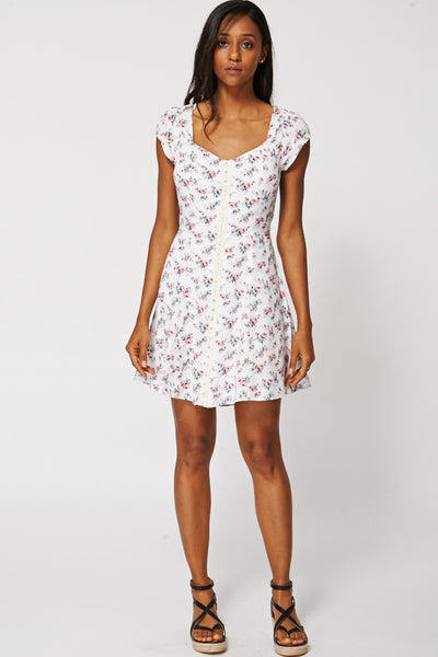 Sweet Heart Neckline Floral Dress