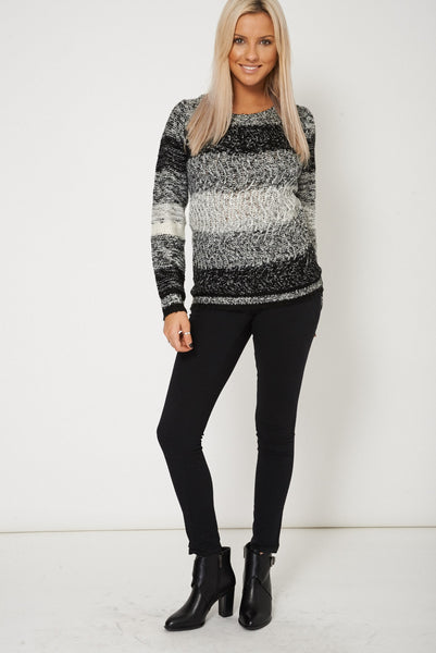 Waving Knit Round Neck Jumper