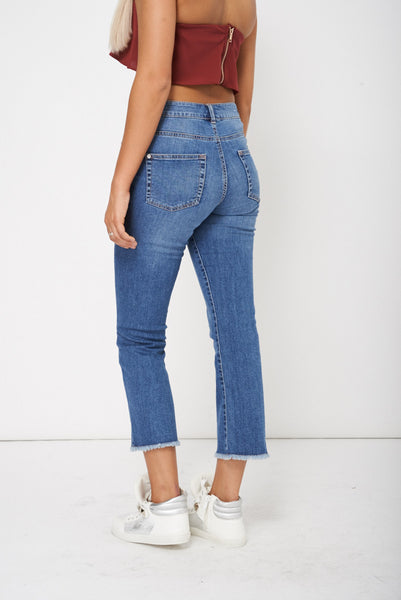 Fray Hem Ankle Grazer Jeans