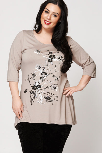 Flower Pattern Dipped Hem Top